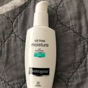 Neutrogena Face Lotion with sunscreen